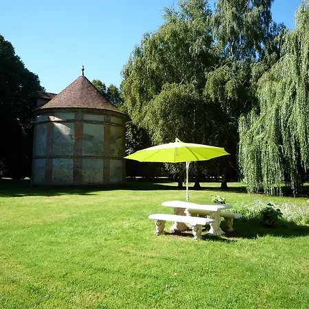 Chateau De Luzigneul